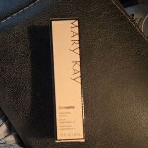 Mary Kay Timewise Replenishing Serum +C, New